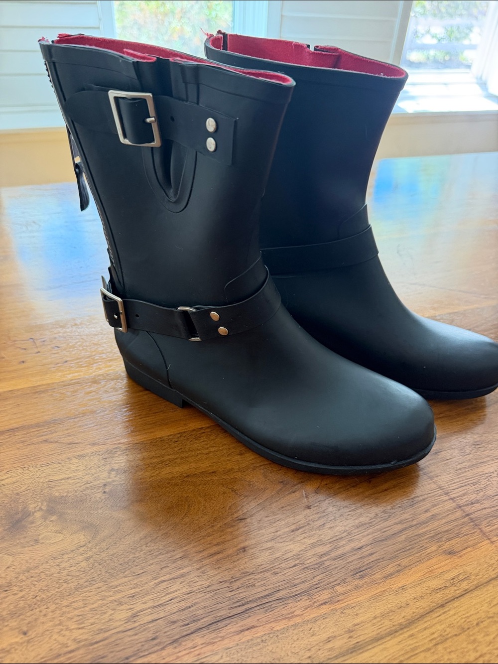 Steve Madden Black Motorcycle Style Rain Boots with Red Liner